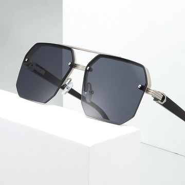 Oversize Retro Sunglasses β Bold Style, UV400 Protection & Timeless Design