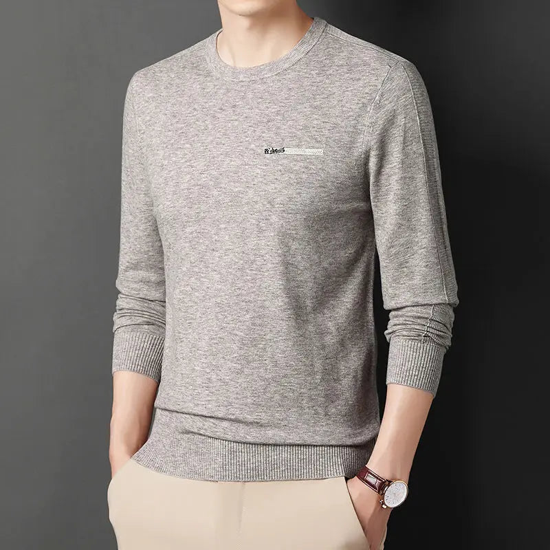 Men’s Knitted Round Neck Solid Colour T-Shirt – Timeless Style for Spring and Autumn